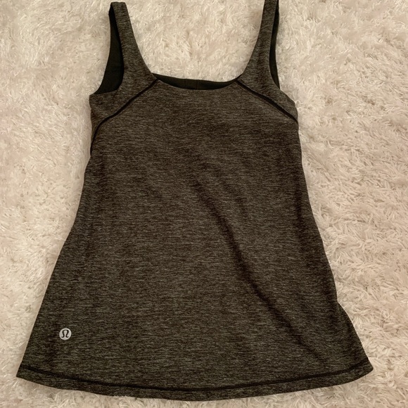 Lululemon tank top - Picture 2 of 3